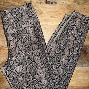 Good American Snake Print Leggings